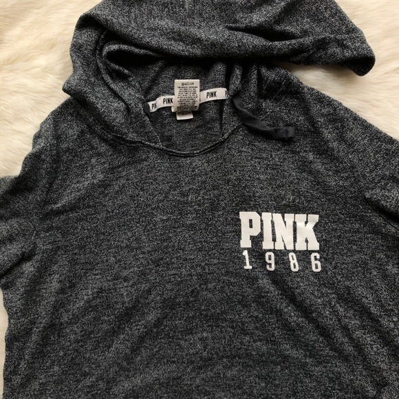 Top - Picture 2 of 3